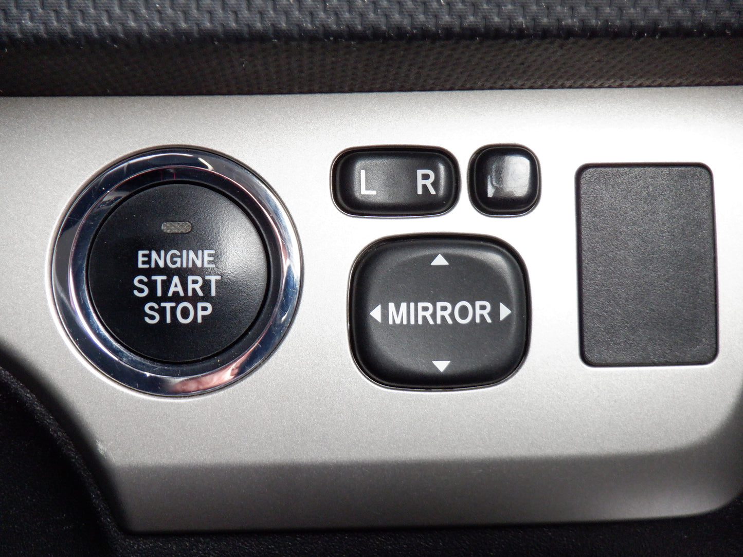 1045 TOYOTA COROLLA RUMION 1.5G SMART PACKAGE 2009 NZE151-1070995