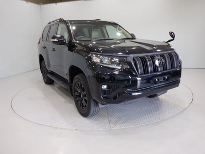 850	TOYOTA	LAND CRUISER PRADO	TX L PACKAGE MATTE BLACK EDITION	2022	 / 	Milage:	34,500	Km