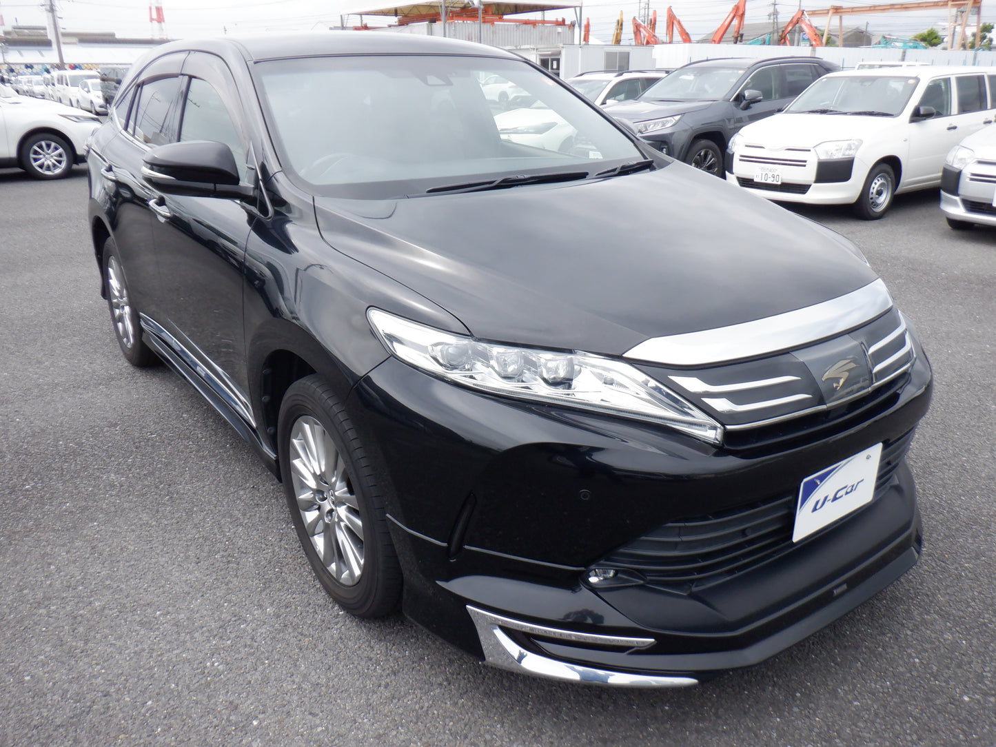 1070 TOYOTA HARRIER PREMIUM 2018 ZSU60-0155235