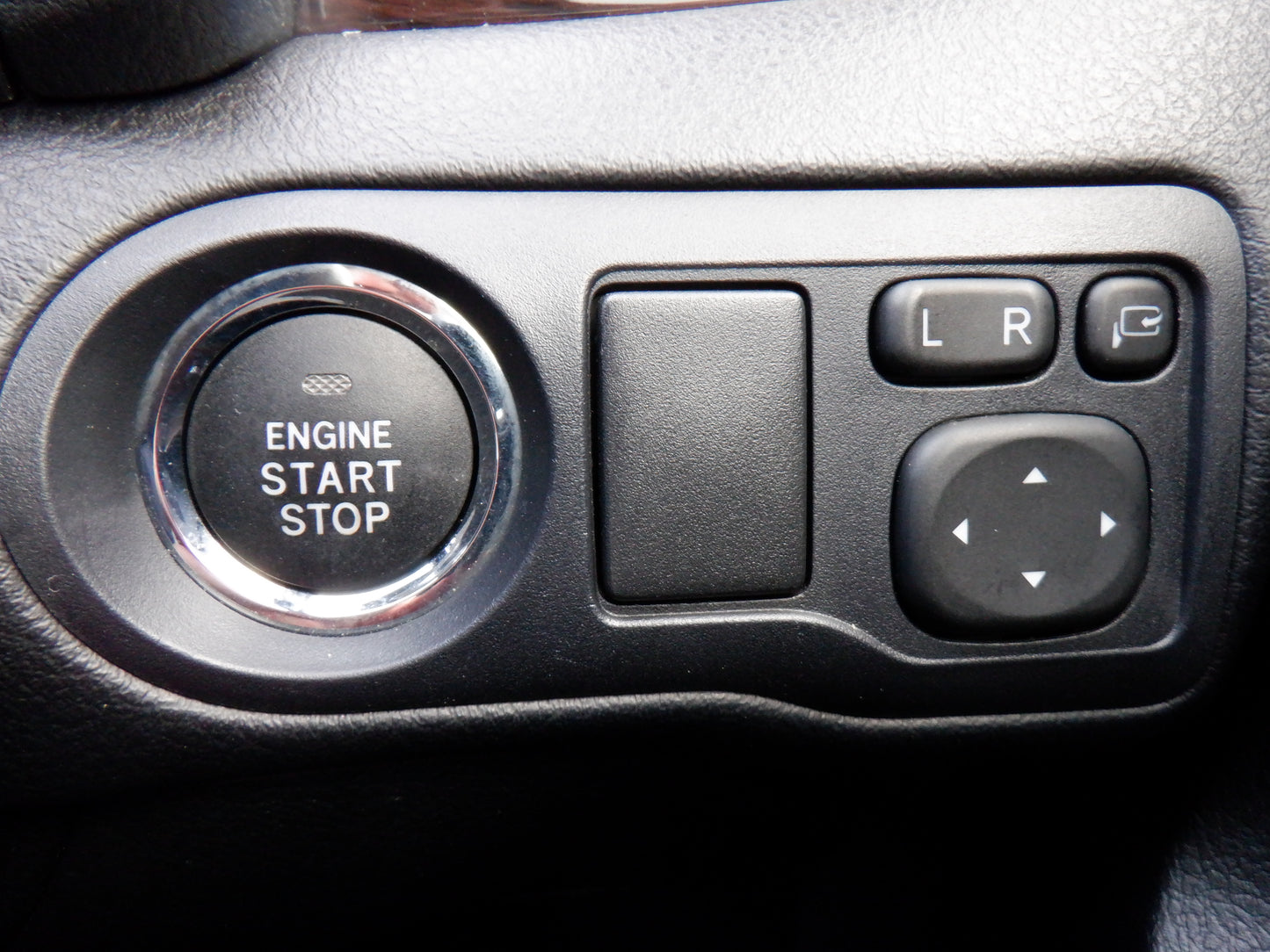 939 TOYOTA PREMIO 1.8X_L PACKAGE 2018 ZRT260-3109568