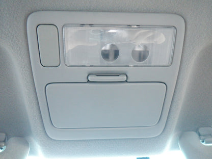 1036 TOYOTA KLUGER V NAVI PACKAGE 2002 ACU20-0040946