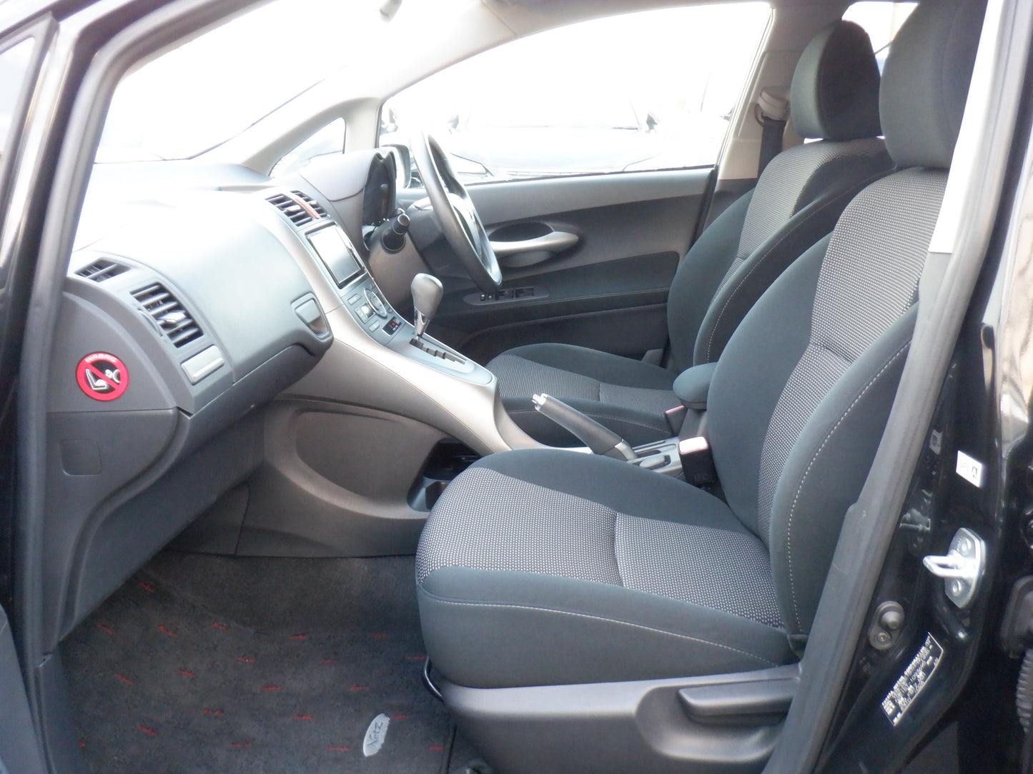 963 TOYOTA AURIS 150X M PACKAGE 2010 NZE151-1093695