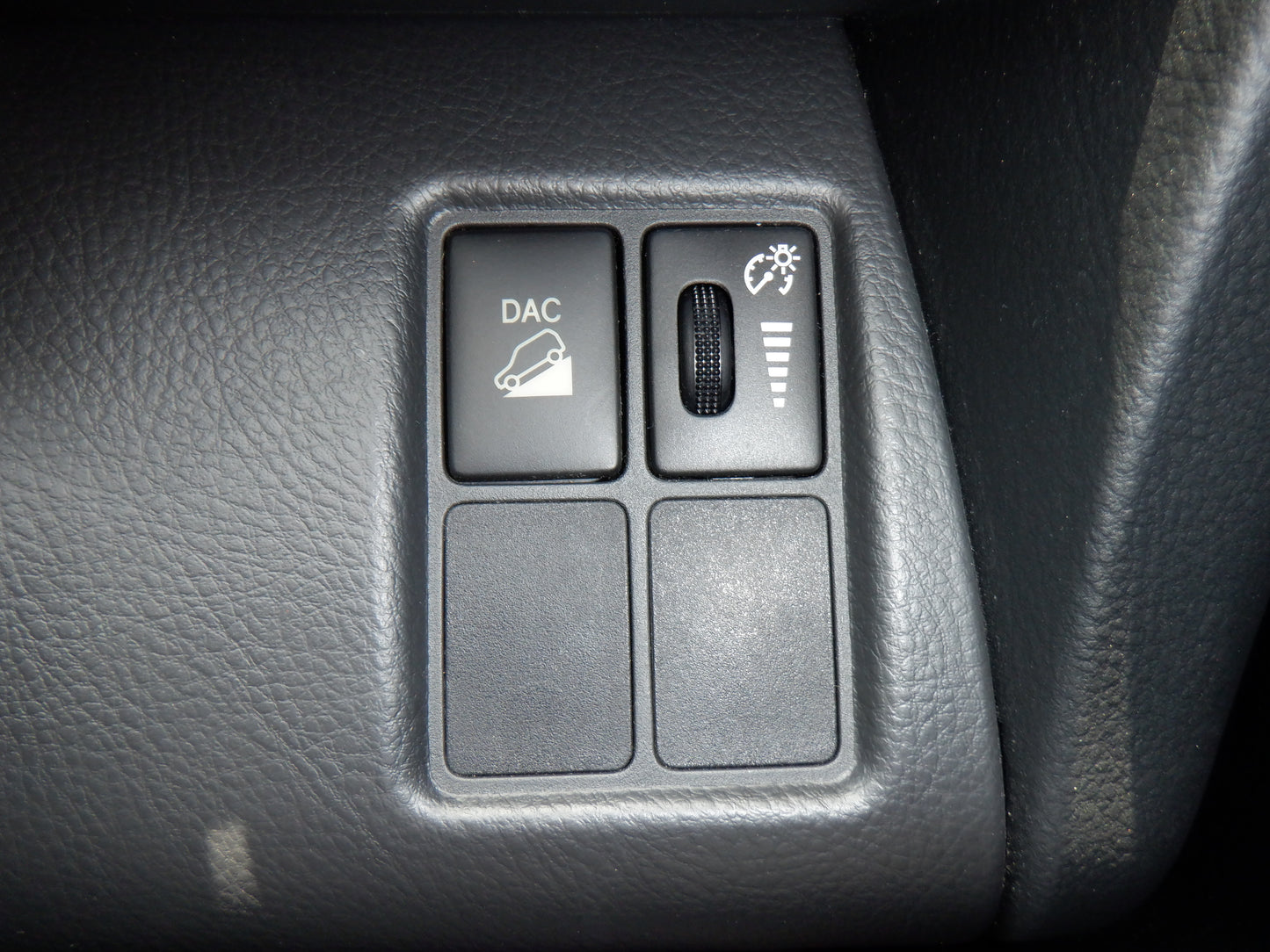 1035 TOYOTA RAV4 STYLE 2015 ACA36-6001154