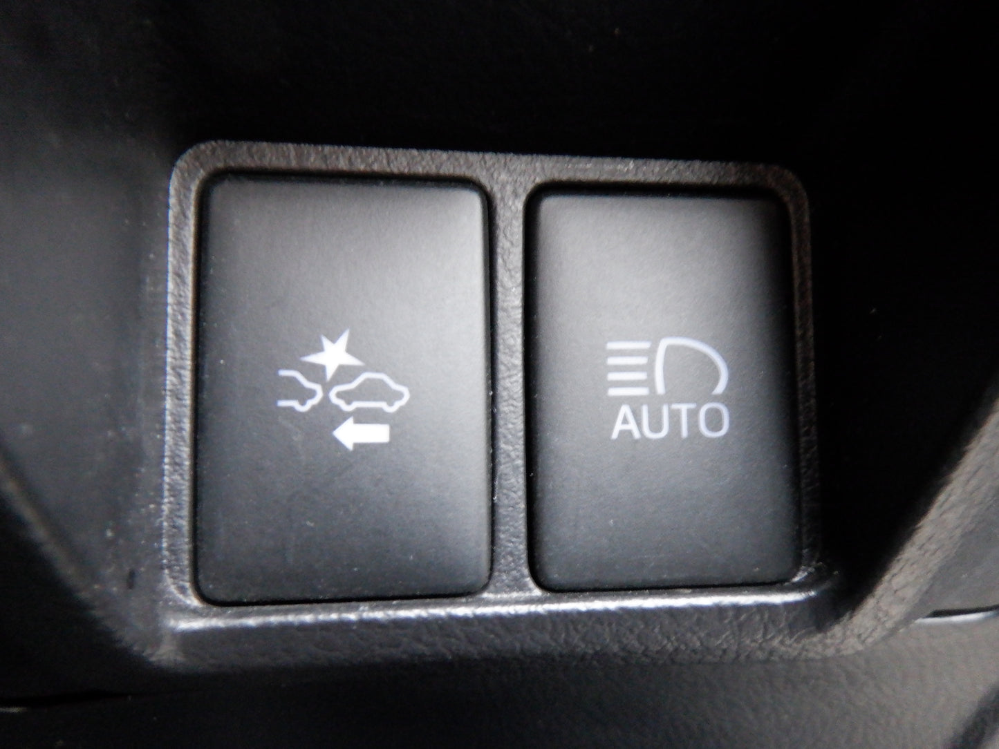 939 TOYOTA PREMIO 1.8X_L PACKAGE 2018 ZRT260-3109568