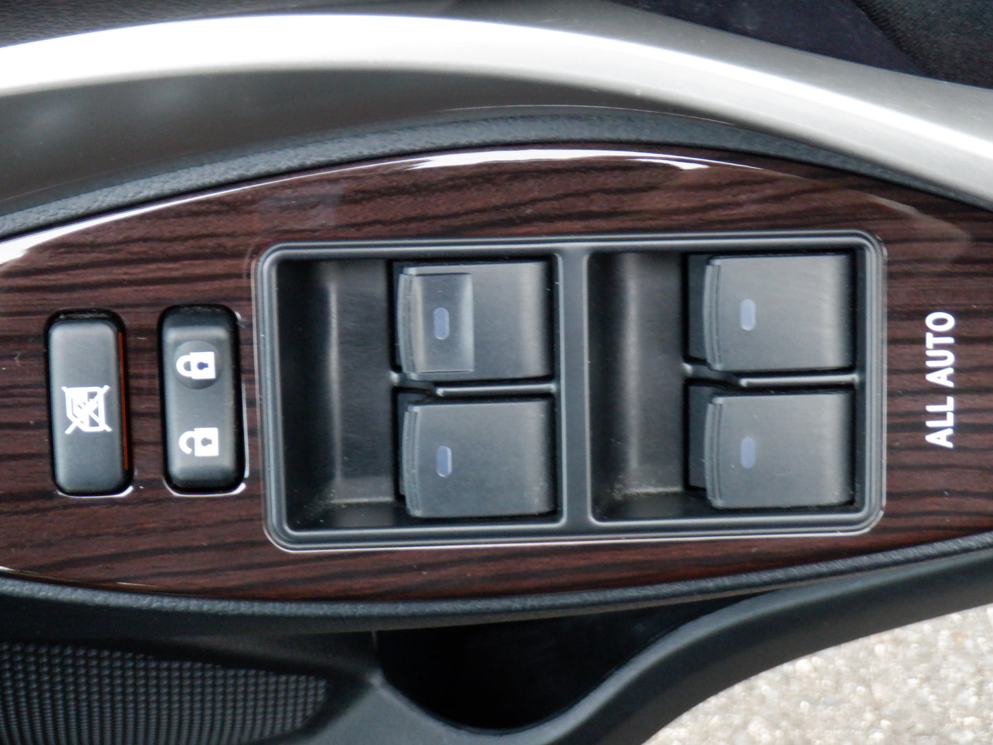 939 TOYOTA PREMIO 1.8X_L PACKAGE 2018 ZRT260-3109568