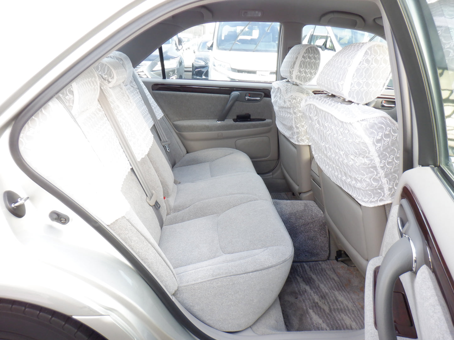 982. TOYOTA CROWN ROYAL EXTRA 1999 JZS171-0009961