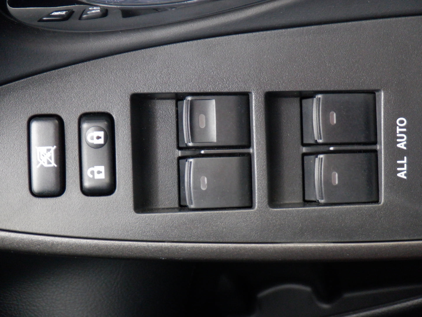 1044 TOYOTA VANGUARD 240S 2013 ACA38-5250464
