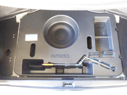 982. TOYOTA CROWN ROYAL EXTRA 1999 JZS171-0009961