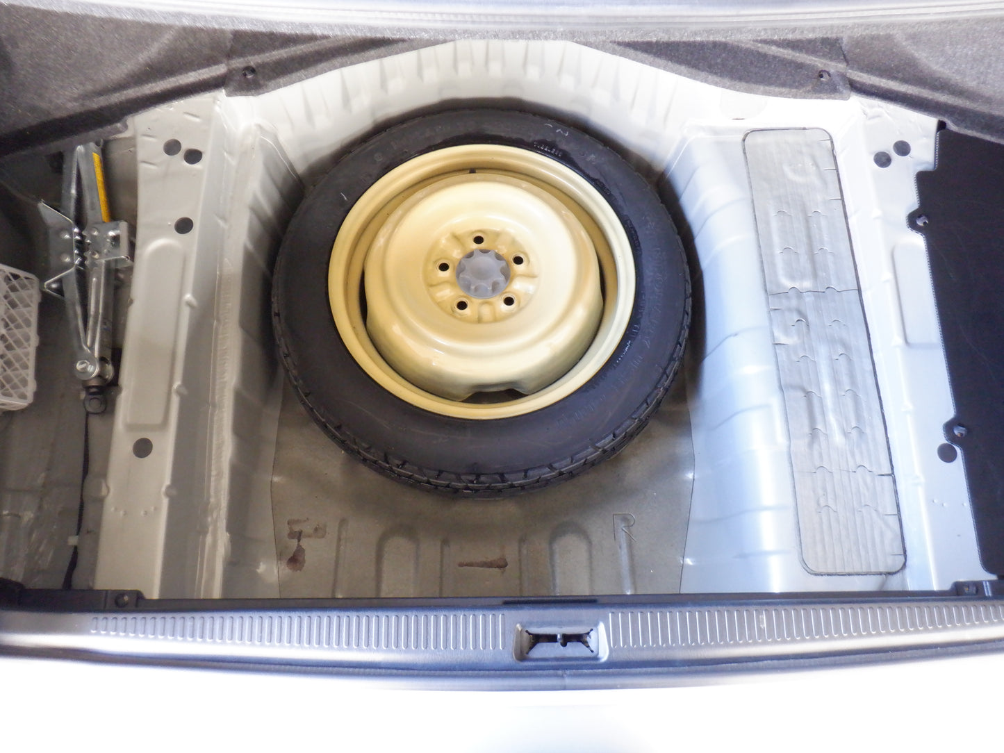982. TOYOTA CROWN ROYAL EXTRA 1999 JZS171-0009961