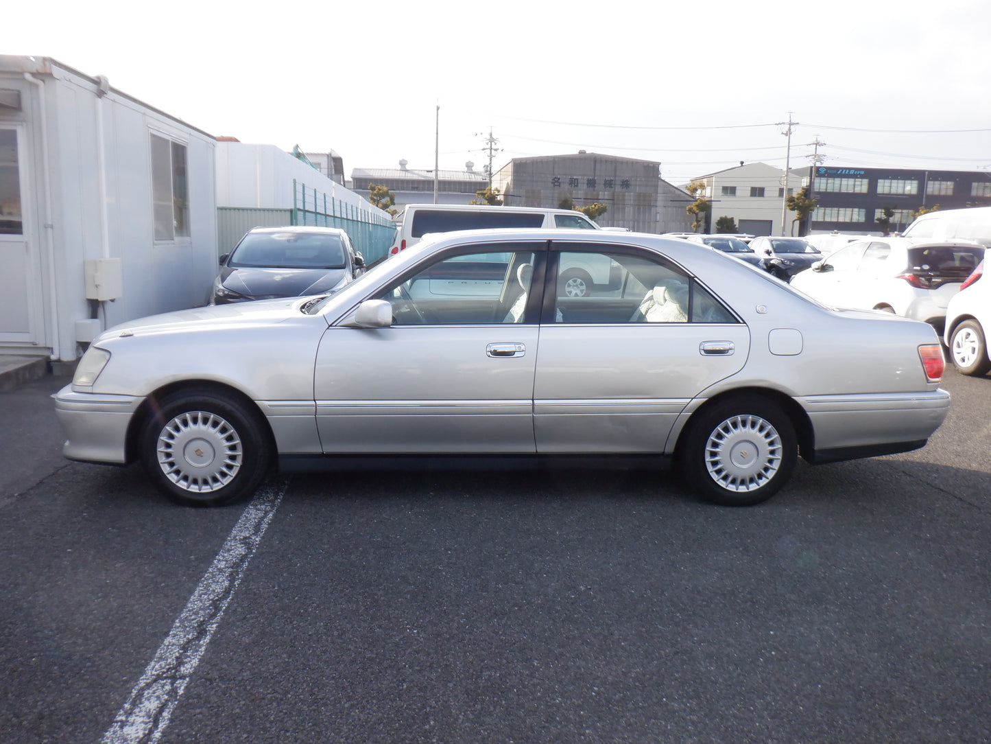 982. TOYOTA CROWN ROYAL EXTRA 1999 JZS171-0009961