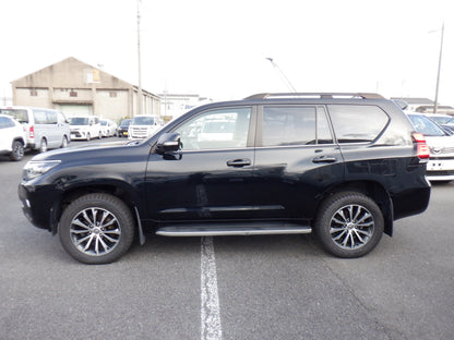 940 TOYOTA LAND CRUISER PRADO TZ-G 2019 GDJ151-0008349