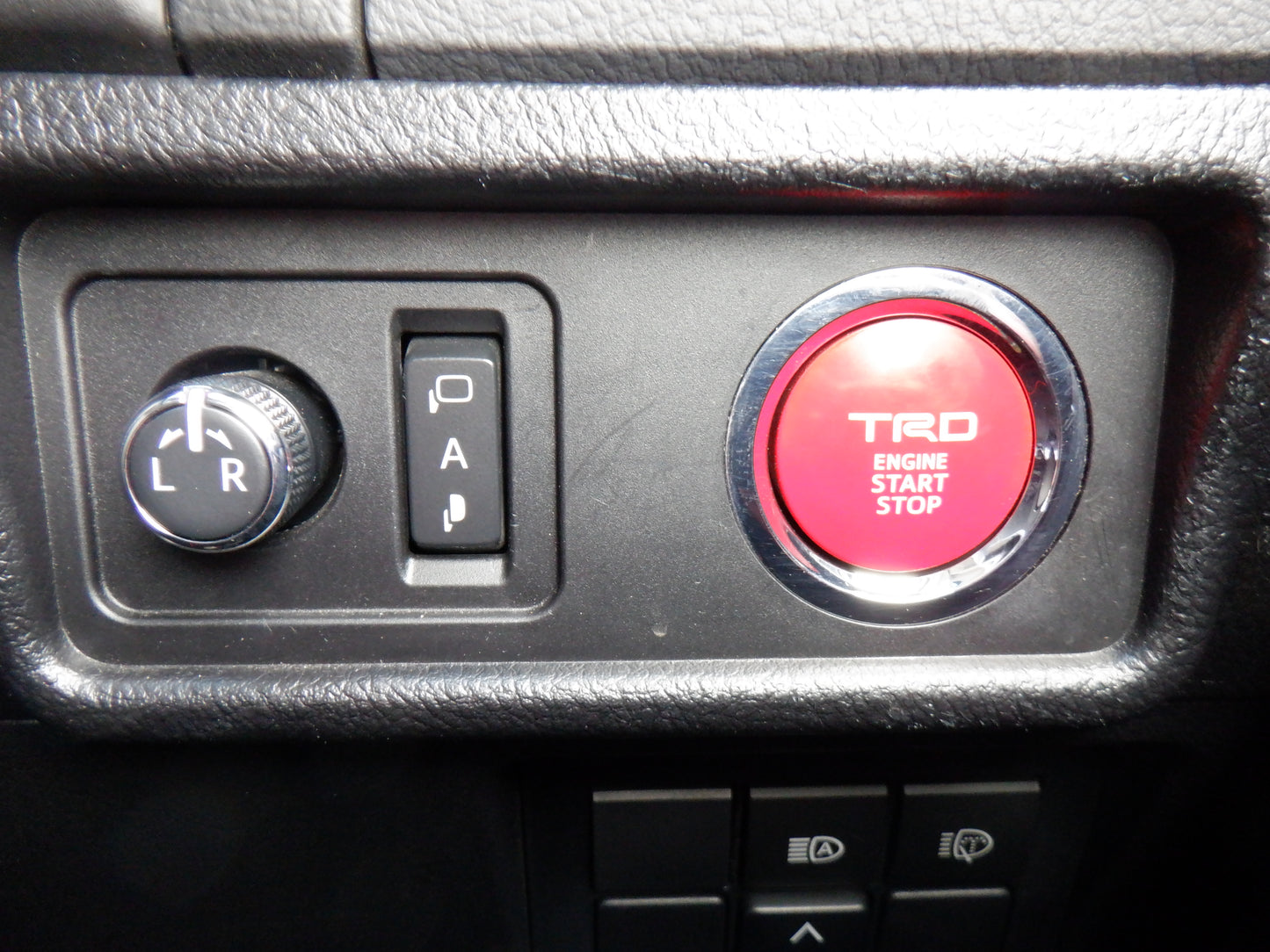 981 TOYOTA LAND CRUISER PRADO TX L PACKAGE 2020 TRJ150-0114290