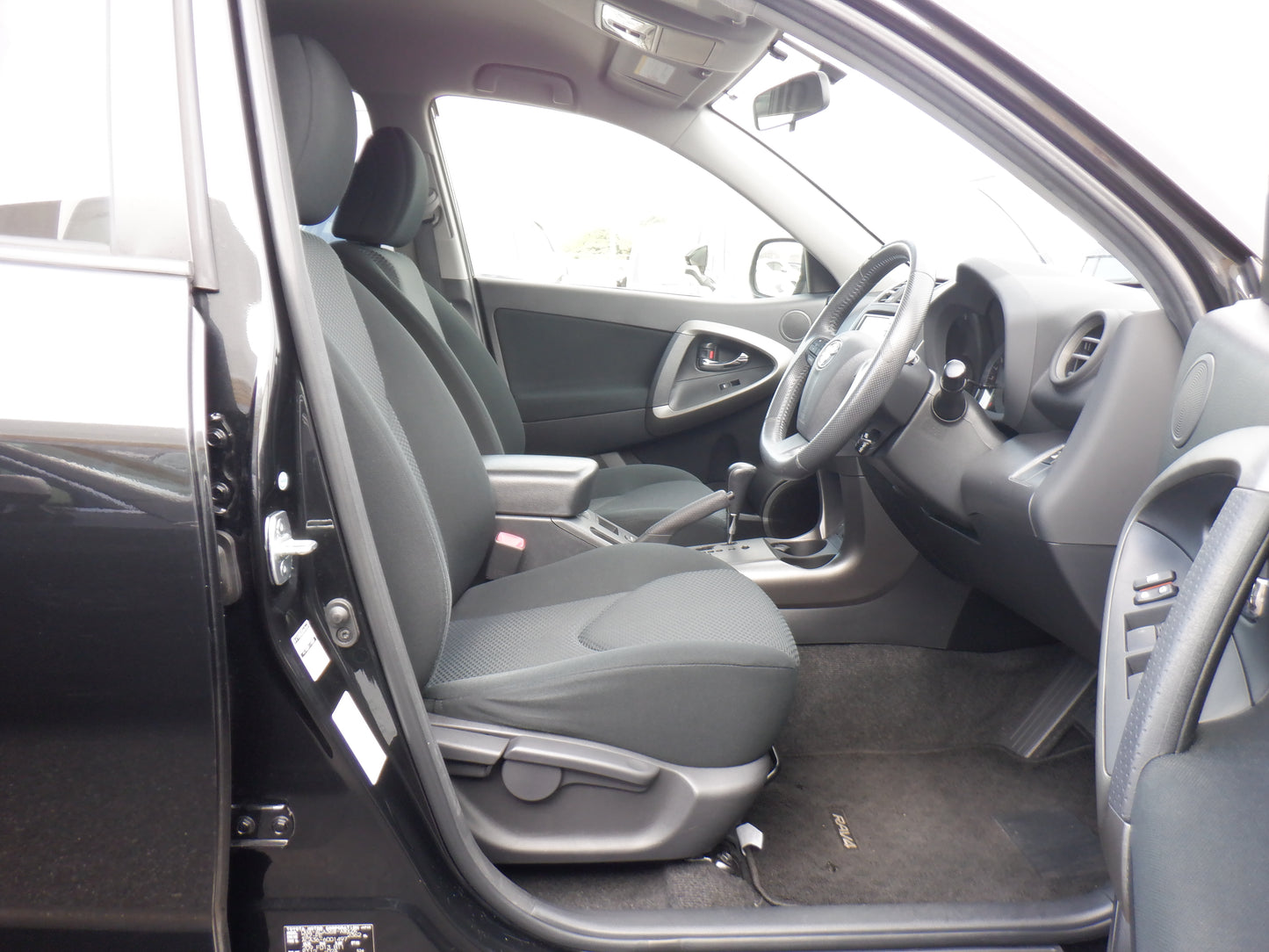 1057 TOYOTA RAV4 STYLE 2016 ACA36-6001497