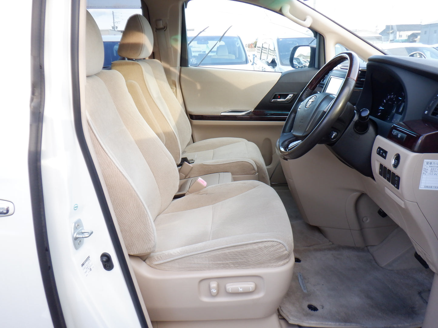 990 TOYOTA ALPHARD 240G 2012 ANH20-8213940