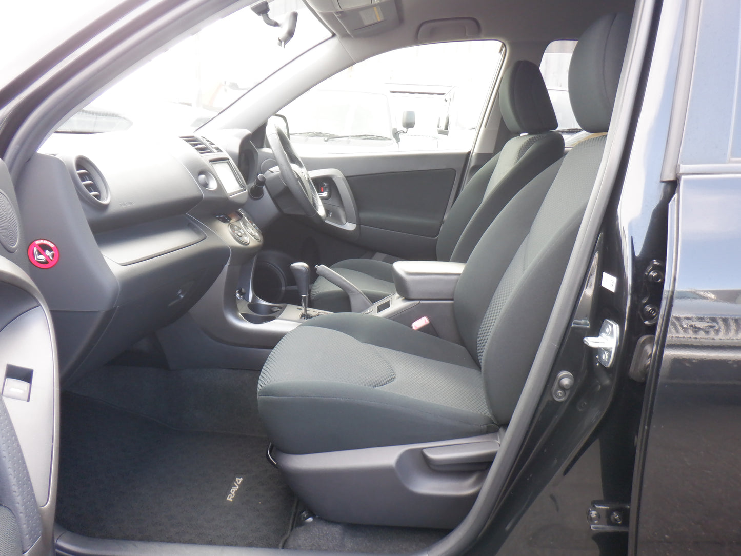 1057 TOYOTA RAV4 STYLE 2016 ACA36-6001497