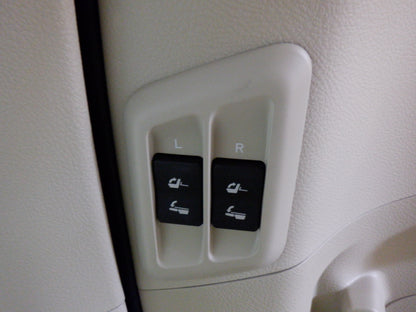 850	TOYOTA	LAND CRUISER PRADO	TX L PACKAGE MATTE BLACK EDITION	2022	 / 	Milage:	34,500	Km