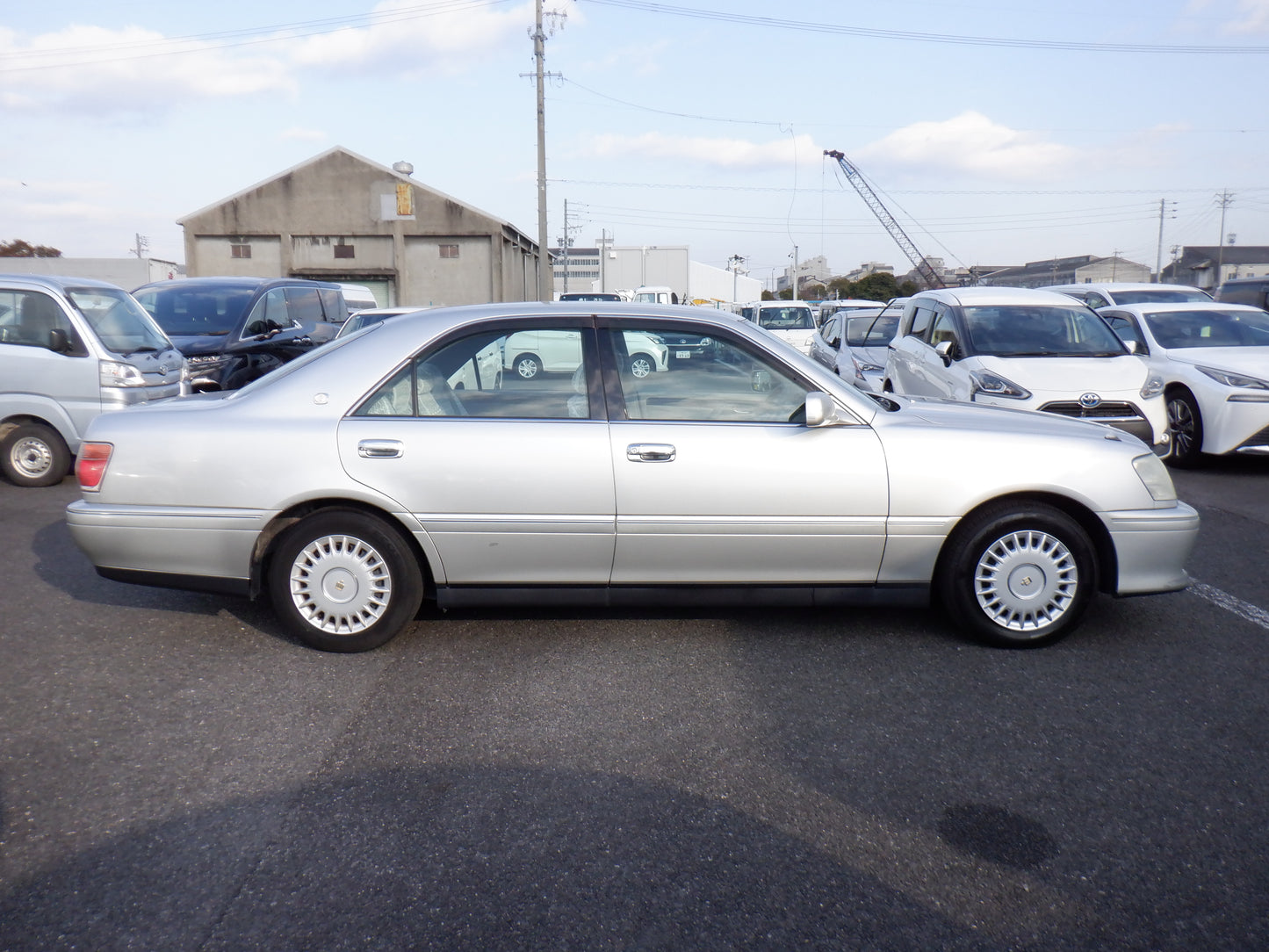 982. TOYOTA CROWN ROYAL EXTRA 1999 JZS171-0009961
