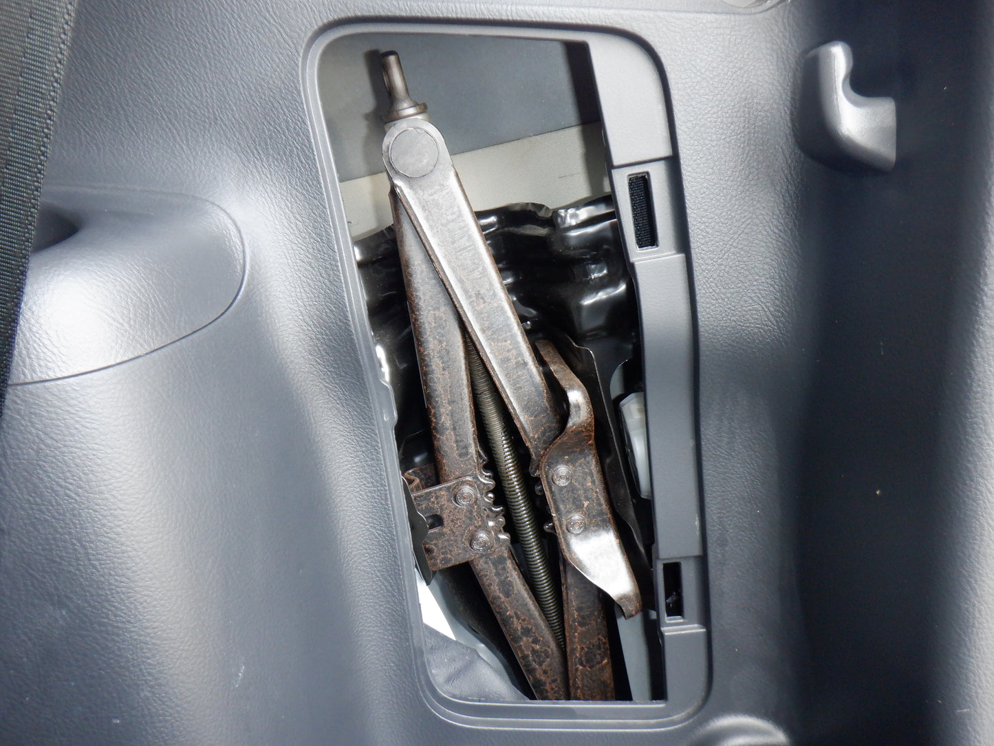 1025.TOYOTA VANGUARD 240S S PACKAGE 2012 ACA38-5220830