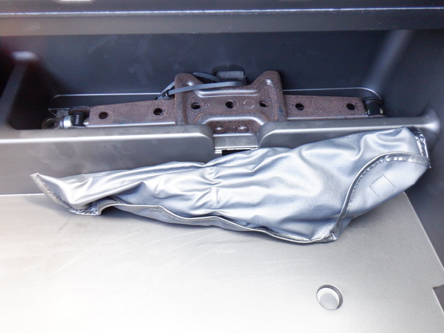 1014 TOYOTA RAV4 STYLE 2012 ACA36-5029690