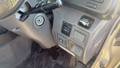1079. TOYOTA COASTER EX 2015