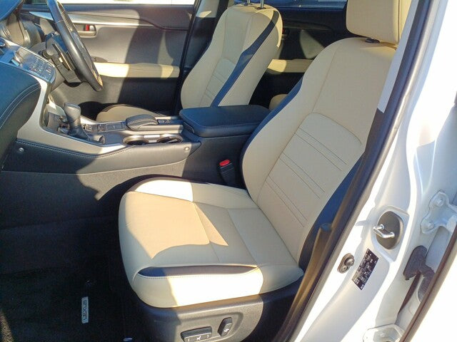 975. LEXUS NX 200t I-package 2016/Milage: 43,510 Km/low taxes car/white leather