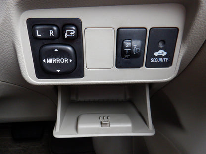 836	TOYOTA	COROLLA FIELDER	1.5X G EDITION	2007 / Milage:	48,300	Km