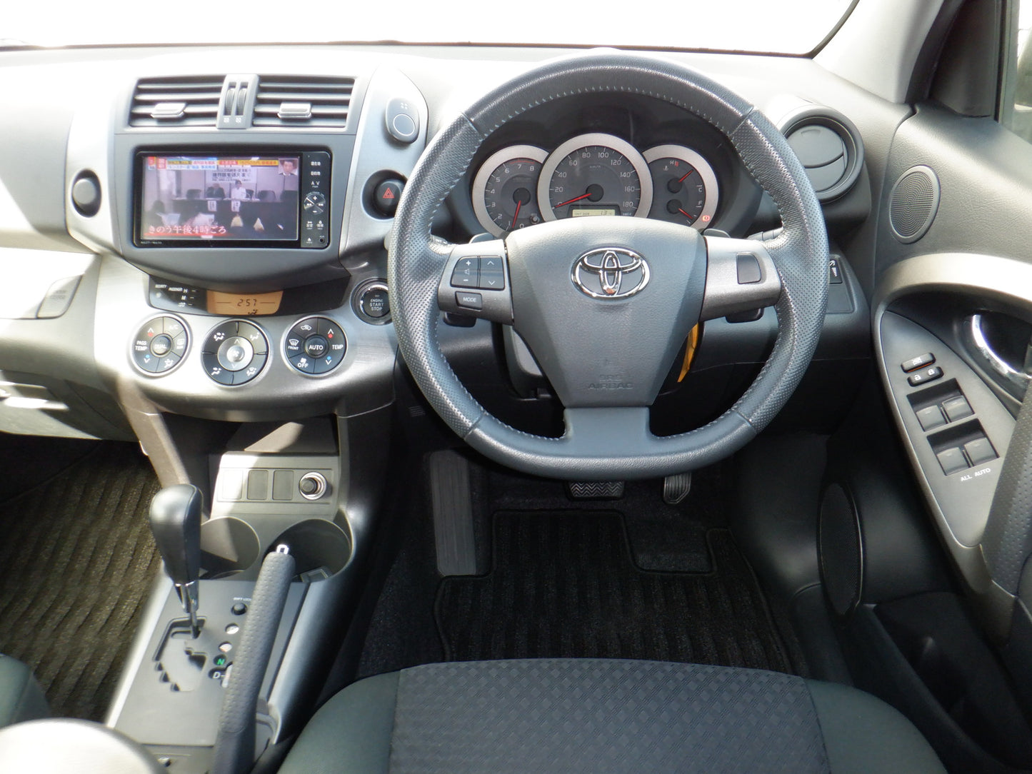 865 TOYOTA VANGUARD 240S 2012 ACA38-5222031