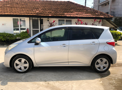 1032 TOYOTA RACTIS G 2012