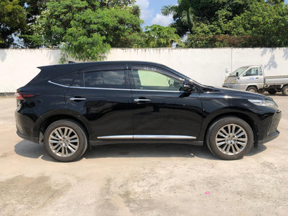 765. Toyota Harrier Premium 2019