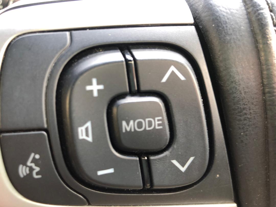 765. Toyota Harrier Premium 2019