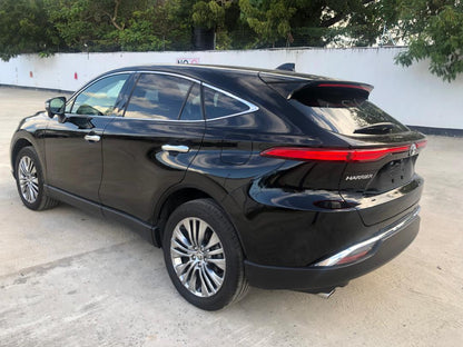 817. Toyota Harrier Z 2020