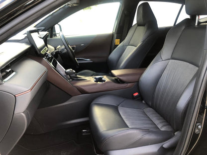 817. Toyota Harrier Z 2020