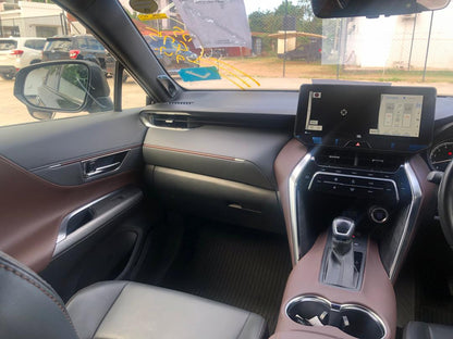 817. Toyota Harrier Z 2020