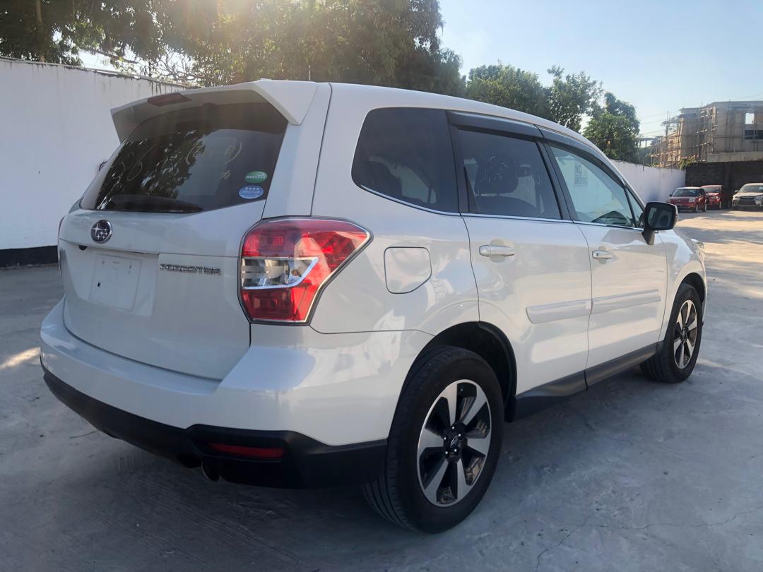 818. Subaru Forester 2015