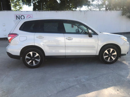 818. Subaru Forester 2015