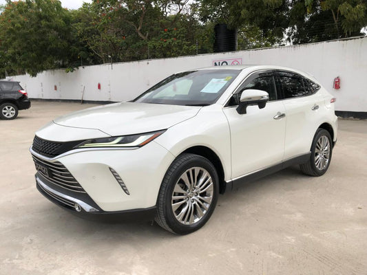 813. Toyota Harrier S 2021