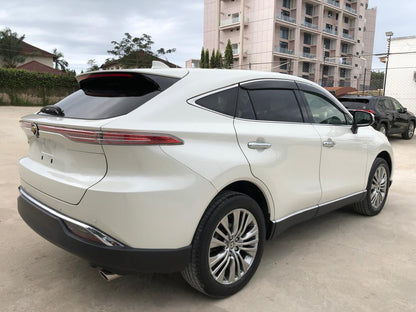813. Toyota Harrier S 2021