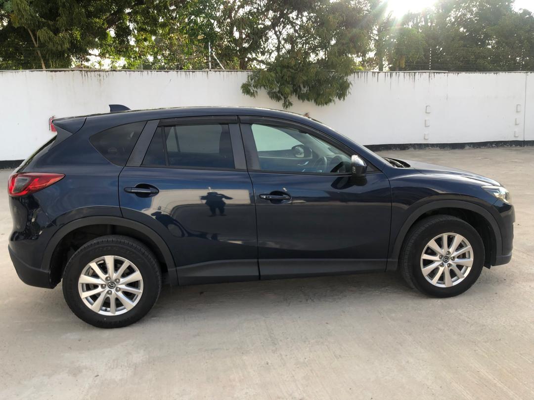 825. Mazda CX-5 XD 2014