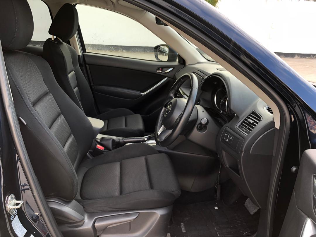 825. Mazda CX-5 XD 2014