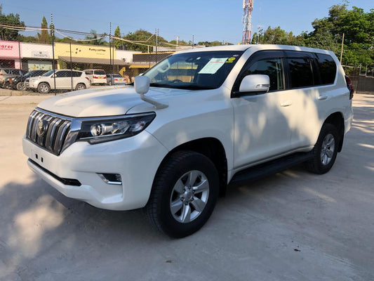 843. TOYOTA  LAND CRUSIER PRADO TX 2020