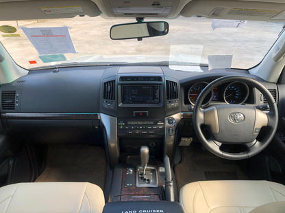 841 TOYOTA	LAND CRUISER AX 2008