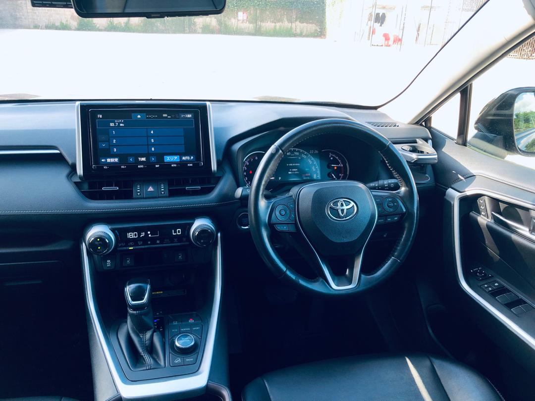 842. TOYOTA RAV-4 G  Z-PKG 2020