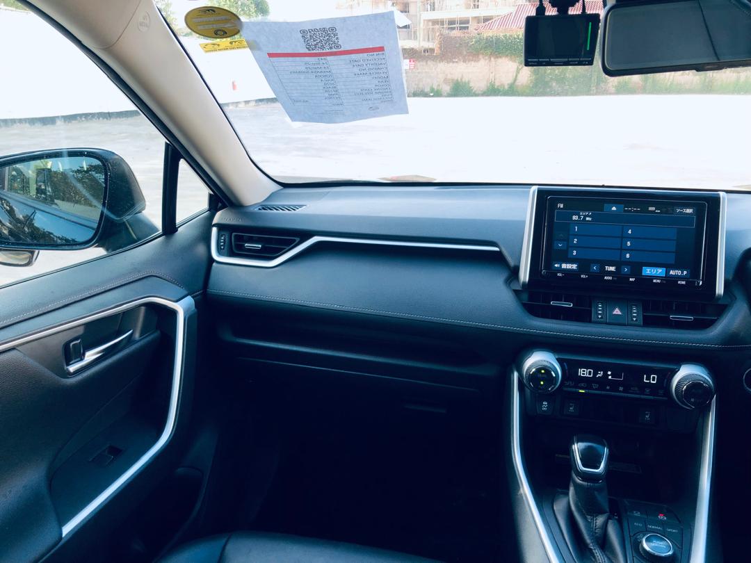 842. TOYOTA RAV-4 G  Z-PKG 2020