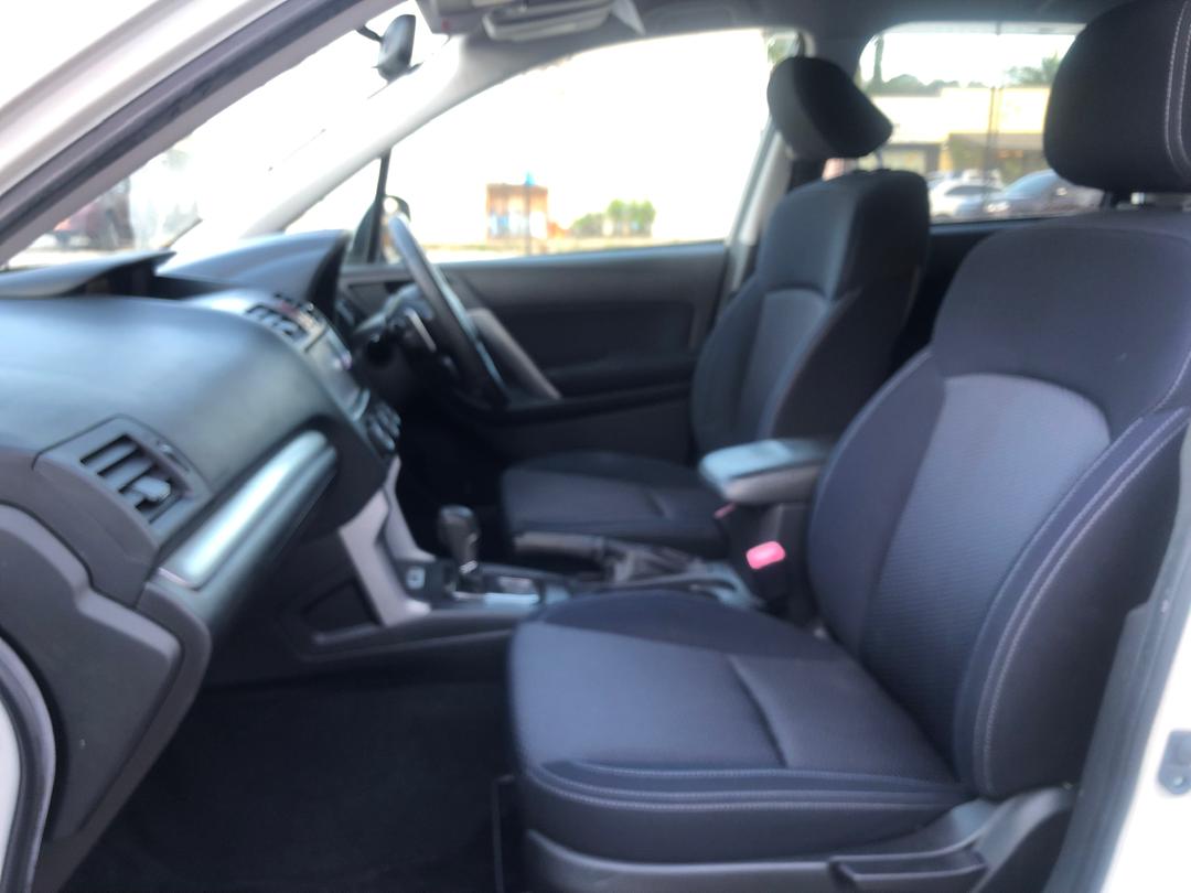 827. Subaru Forester 2.0I-L EYESIGHT 2014