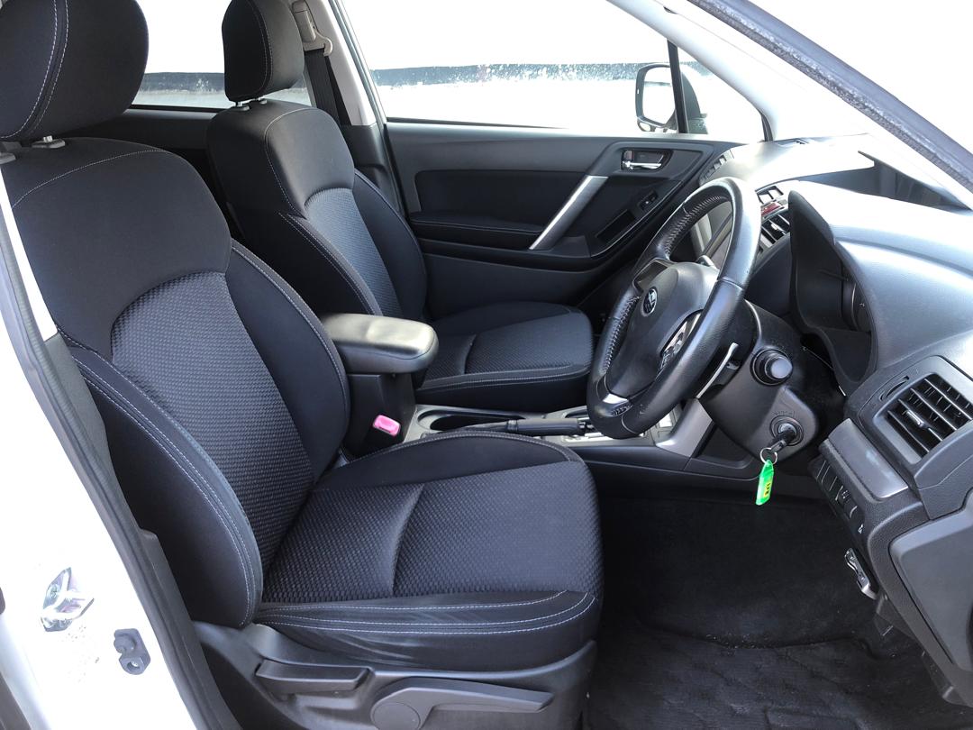 827. Subaru Forester 2.0I-L EYESIGHT 2014