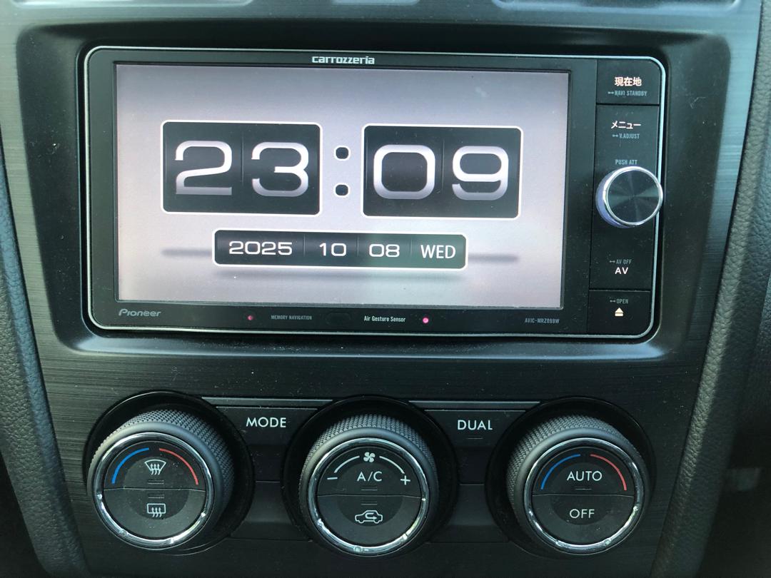 827. Subaru Forester 2.0I-L EYESIGHT 2014