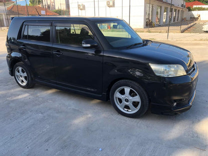 832	TOYOTA	COROLLA RUMION 1.5G ON B LIMITED 2011 NZE151-4001004
