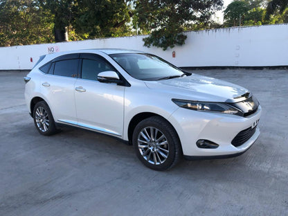 891 TOYOTA HARRIER PREMIUM ADVANCE PACKAGE 2014 / Milage: 154,205 Km