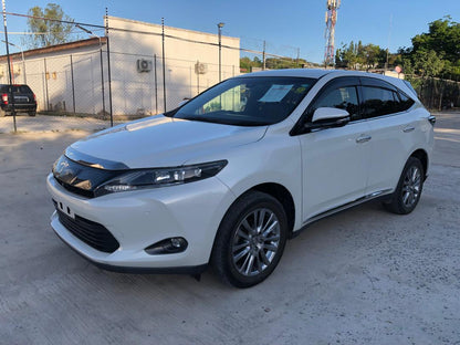 891 TOYOTA HARRIER PREMIUM ADVANCE PACKAGE 2014 / Milage: 154,205 Km