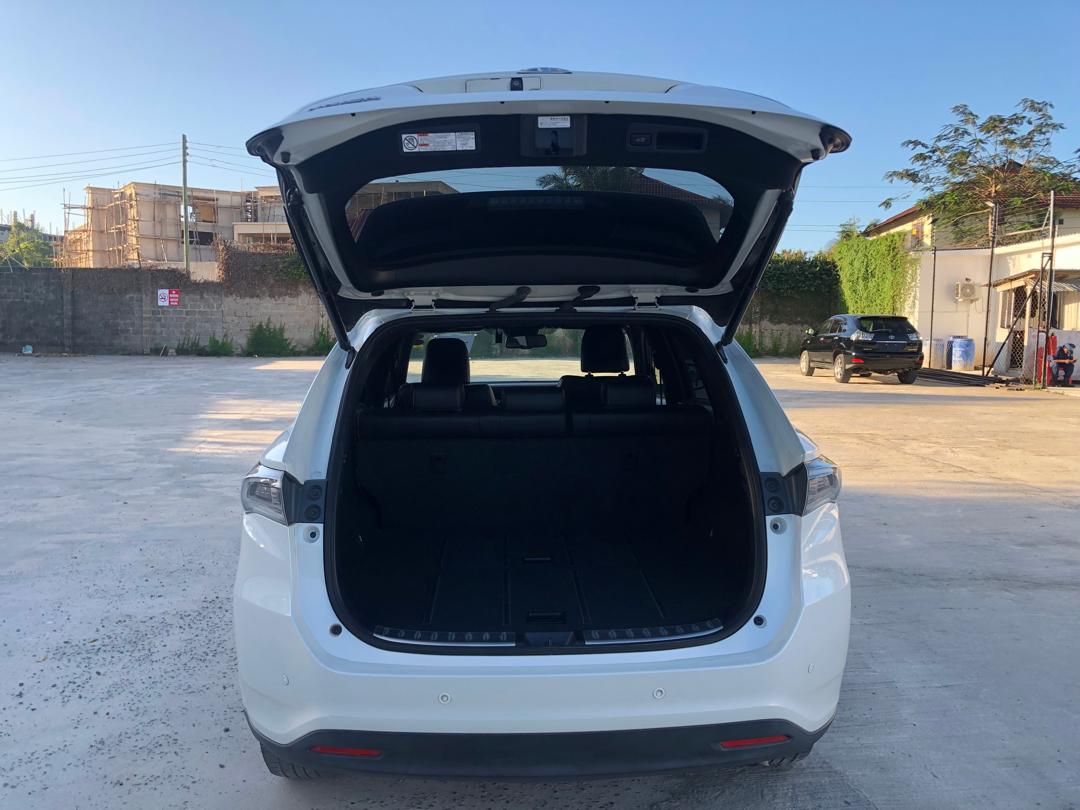 891 TOYOTA HARRIER PREMIUM ADVANCE PACKAGE 2014 / Milage: 154,205 Km